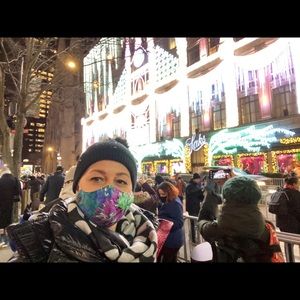 Meet your Posher, Mirela